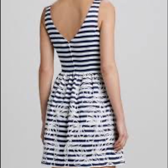 Lilly Pulitzer Roswell Navy and White Stripe Cording We Will Go Size 8 - Picture 3 of 16